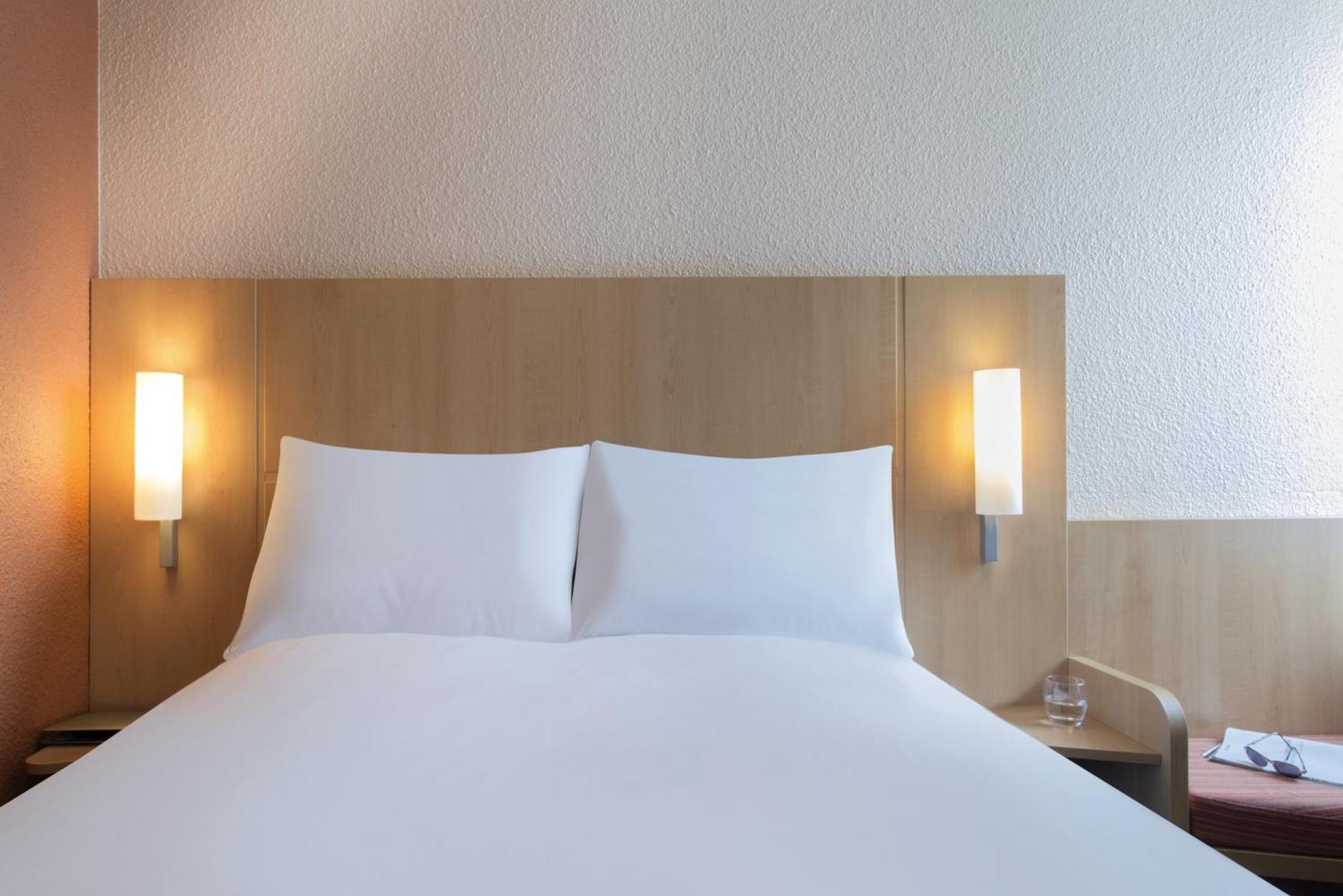 Hotel ibis Nantes Centre Gare Sud Habitación foto